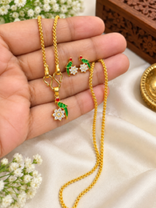 Elegant Gold-Plated Floral Necklace & Earrings Set ✨