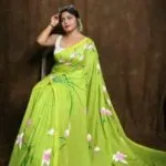 Gratitude Hand Print Saree - image 3