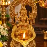 Lakshmi Vizhaku (Singapore)