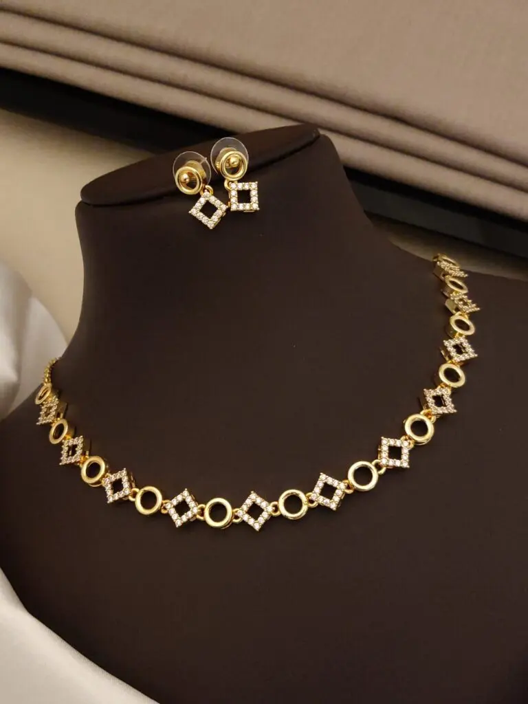 Neckless Sets